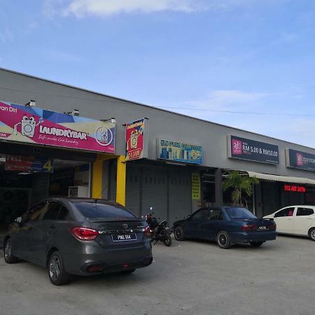 Homestay Barakah Cenang Langkawi بانتايْ تْشينانغ المظهر الخارجي الصورة
